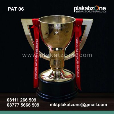 trophy plakat piala eksklusif