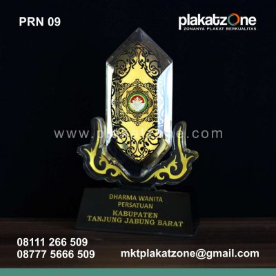 plakat resin eksklusif dan elegan