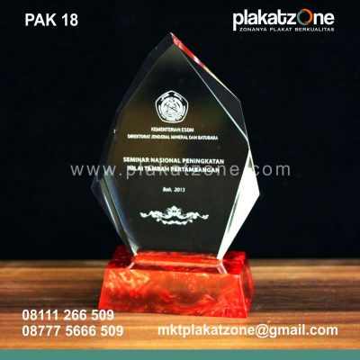 plakat akrilik murah grafir