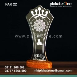 plakat akrilik trophy