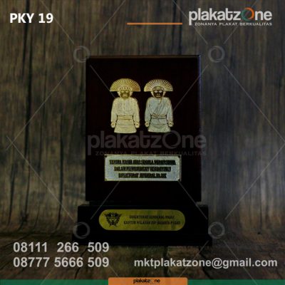 Plakat Kayu Dirjen Pajak Jakarta Pusat