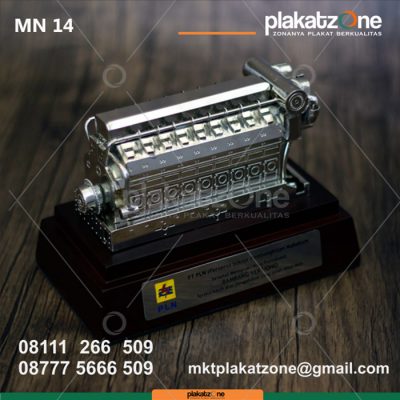 souvenir miniatur unik PLN